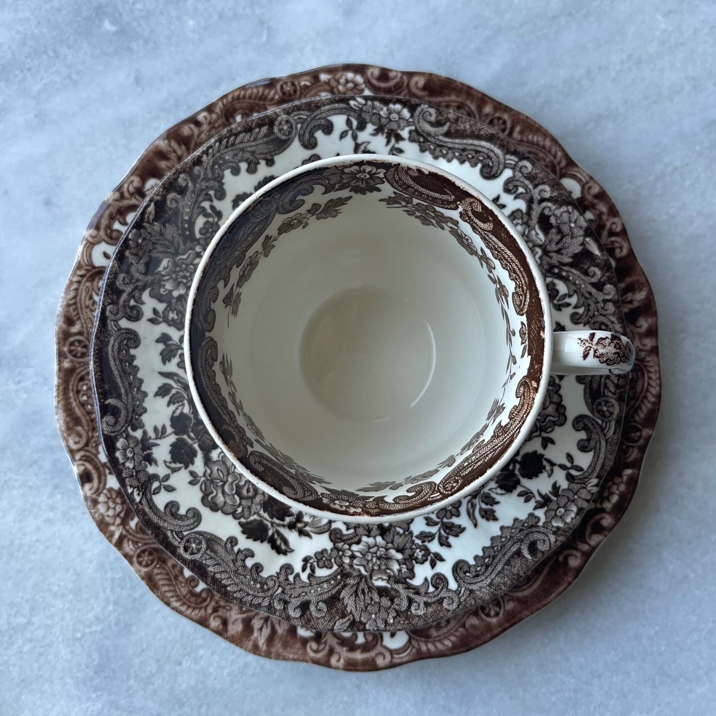 🇬🇧ロイヤルウースター パリッシー ゲームシリーズ ウズラ カップ、ソーサー、サイドプレートのトリオ