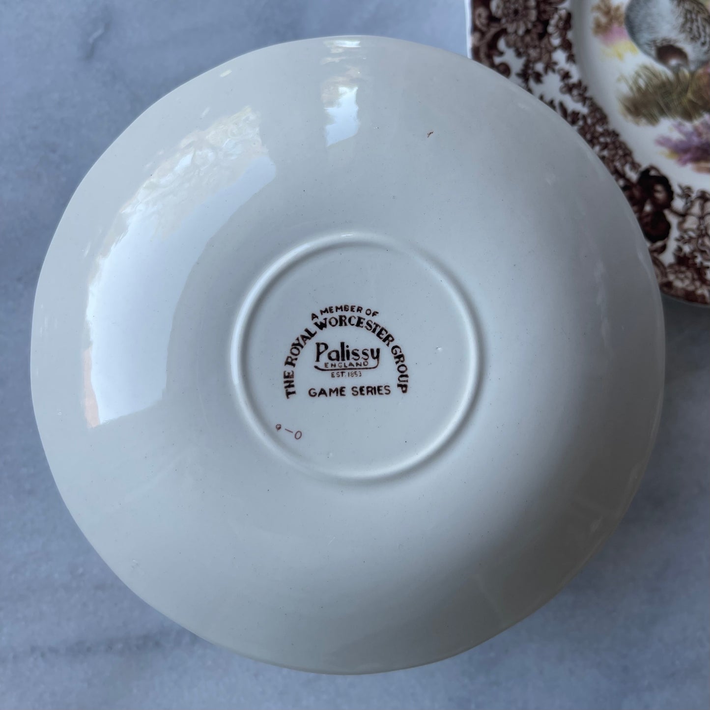 🇬🇧ロイヤルウースター パリッシー ゲームシリーズ ウズラ カップ、ソーサー、サイドプレートのトリオ