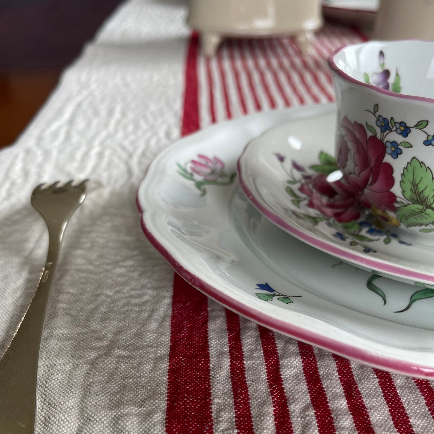 🏴スポード マールボロスプレー カップ&ソーサー デュオ