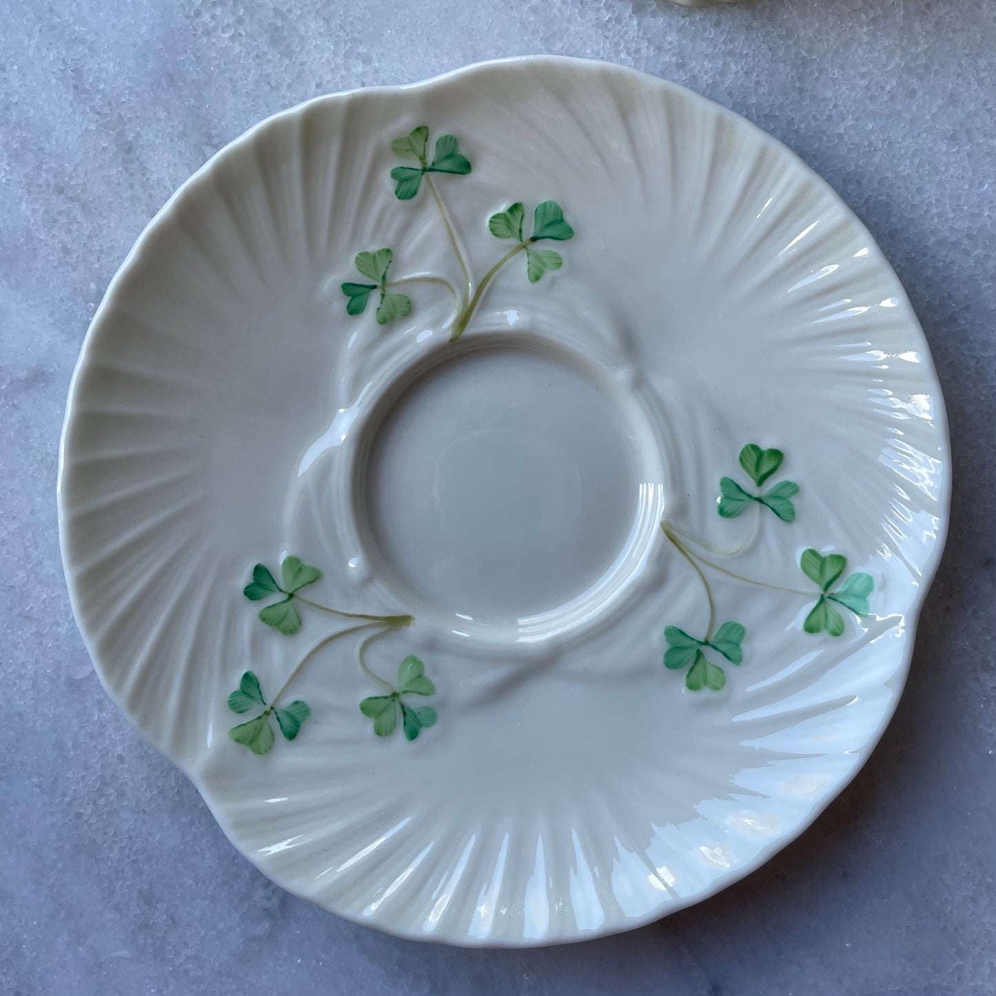 🇮🇪ベリーク シャムロック アイリッシュハープ形のハンドル デミタスカップ&ソーサー 2ndグリーンマーク