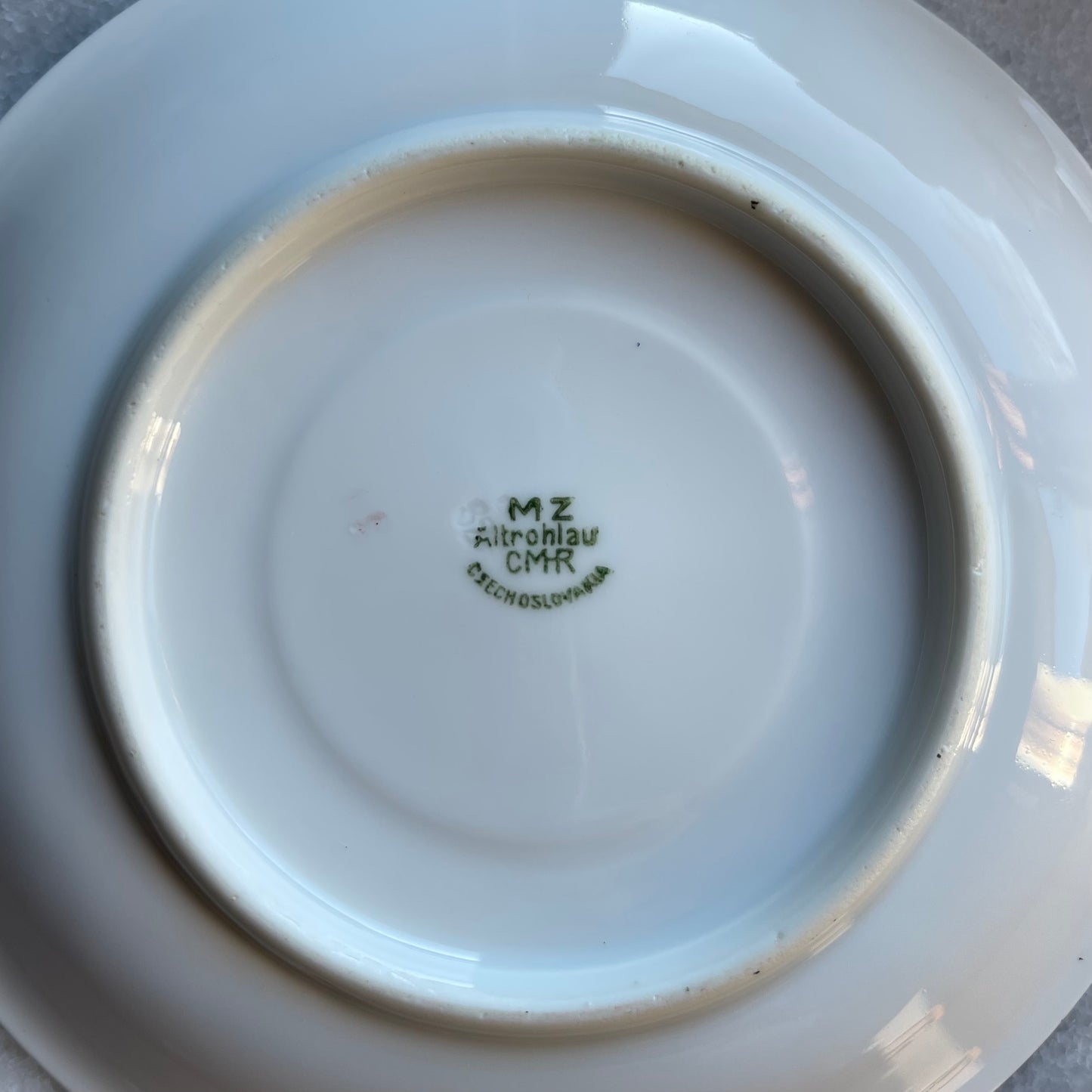 🇦🇹モリッツ・ツデカウワー アンティークティーカップトリオ