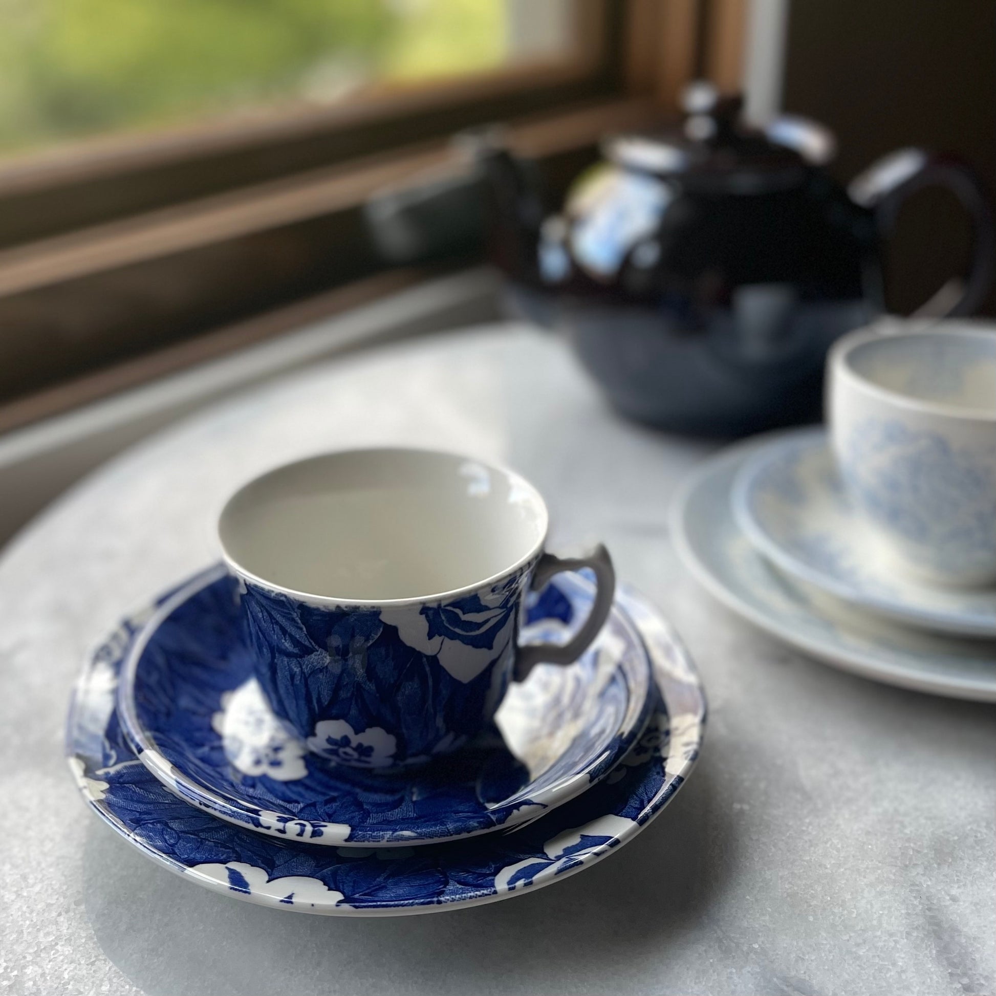 バーレイのビクトリアンチンツとアジアティックフェザンツ